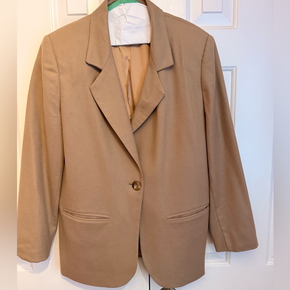 Sag Harbor Women's Tan Wool Blazer